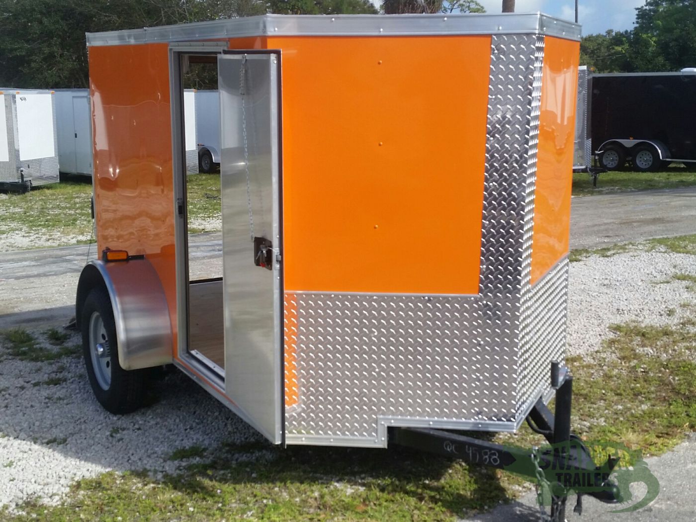 Quality Cargo 5x8 SA Trailer - Orange, Ramp, Side Door, Side Vents - Image 12