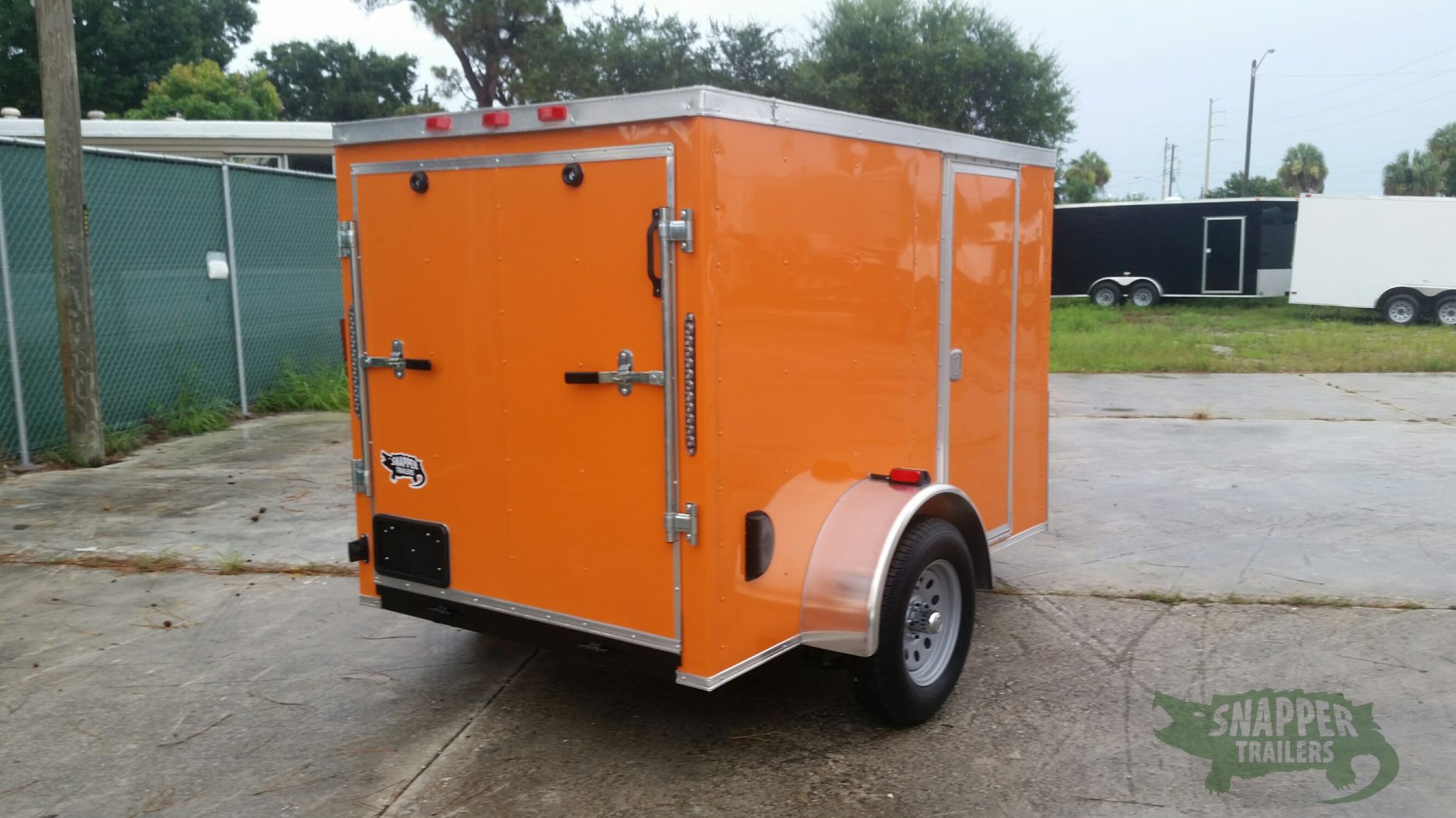 Quality Cargo 5x8 SA Trailer - Orange, Ramp, Side Door, Side Vents - Image 9