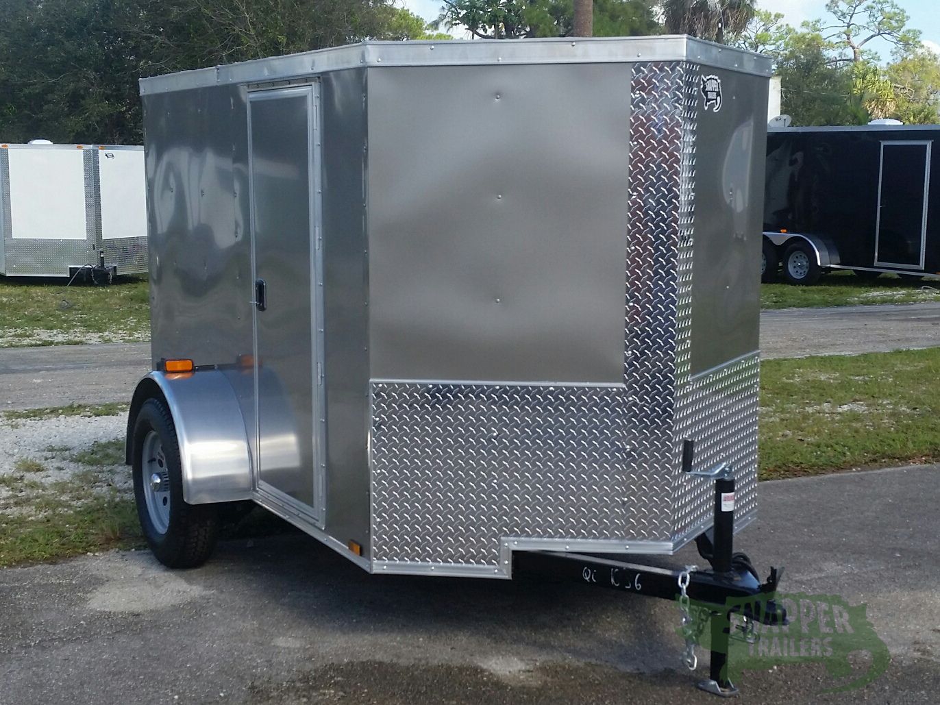 Quality Cargo 5x8 SA Trailer - Pewter, Ramp, Side Door, Side Vents - Image 13