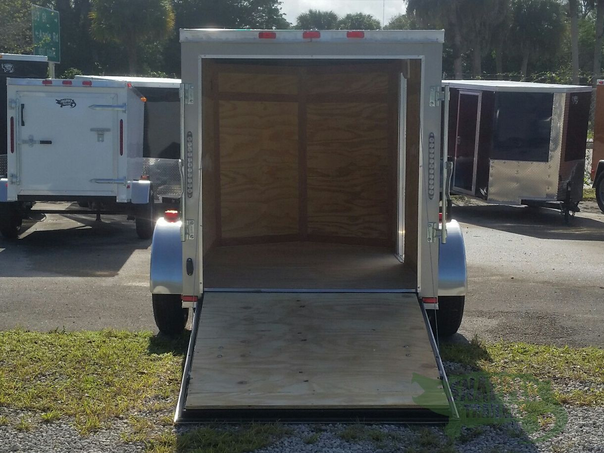 Quality Cargo 5x8 SA Trailer - Pewter, Ramp, Side Door, Side Vents - Image 6