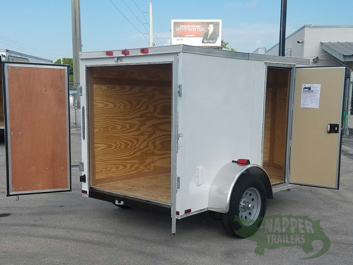 Quality Cargo 5x8 SA Trailer - White, Barn Doors, Side Door, Side Vents - Image 8
