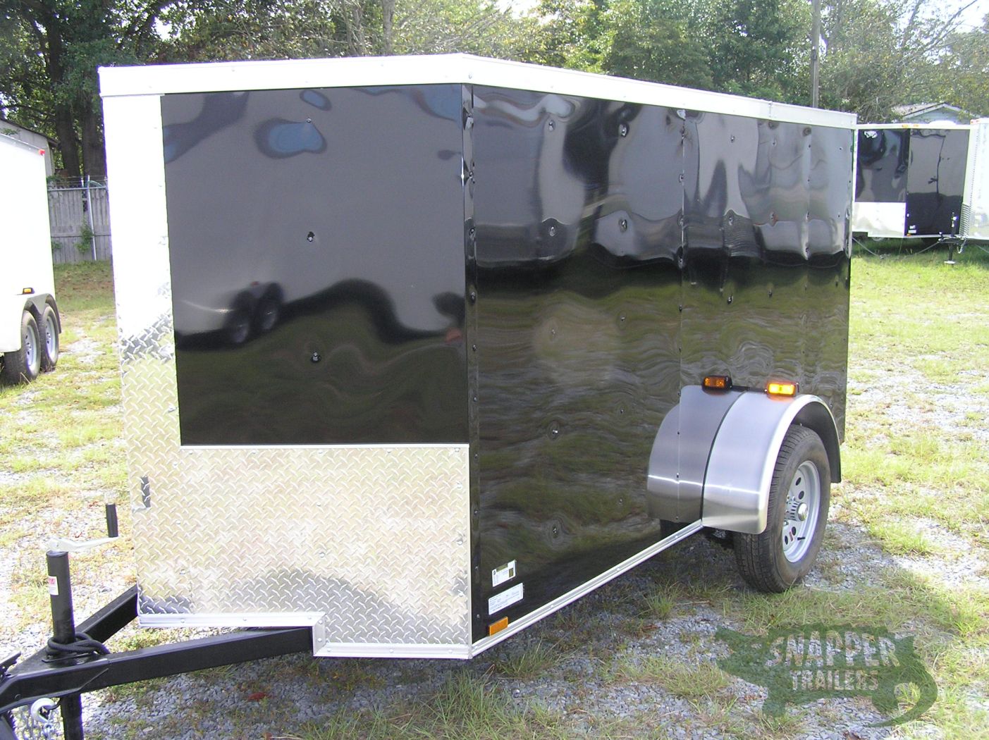 Quality Cargo 5x10 SA Trailer - Black, Ramp, Side Door, Roof Vent - Image 2