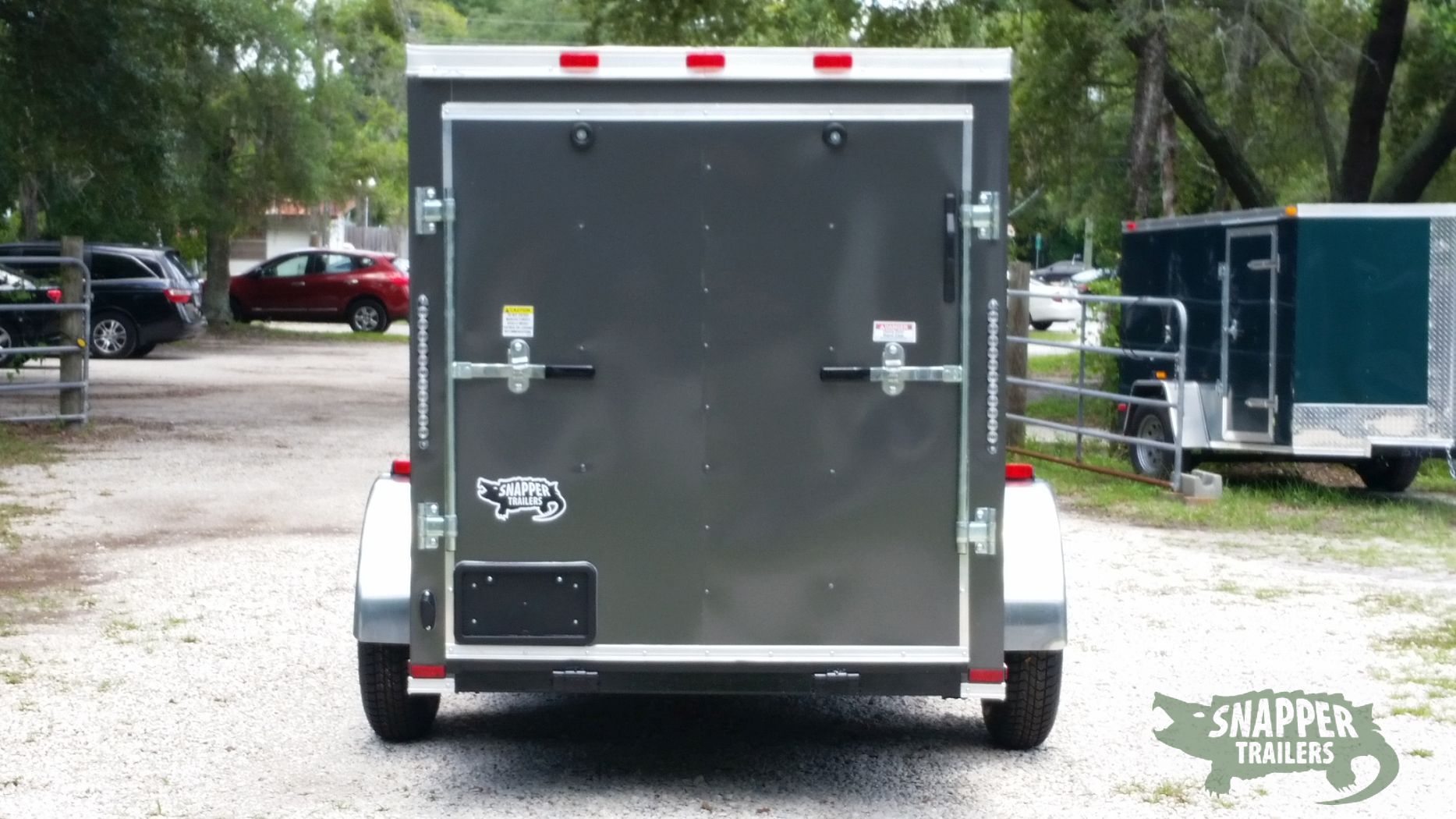Quality Cargo 5x10 SA Trailer - Charcoal Grey, Ramp, Side Door, Roof Vent - Image 7