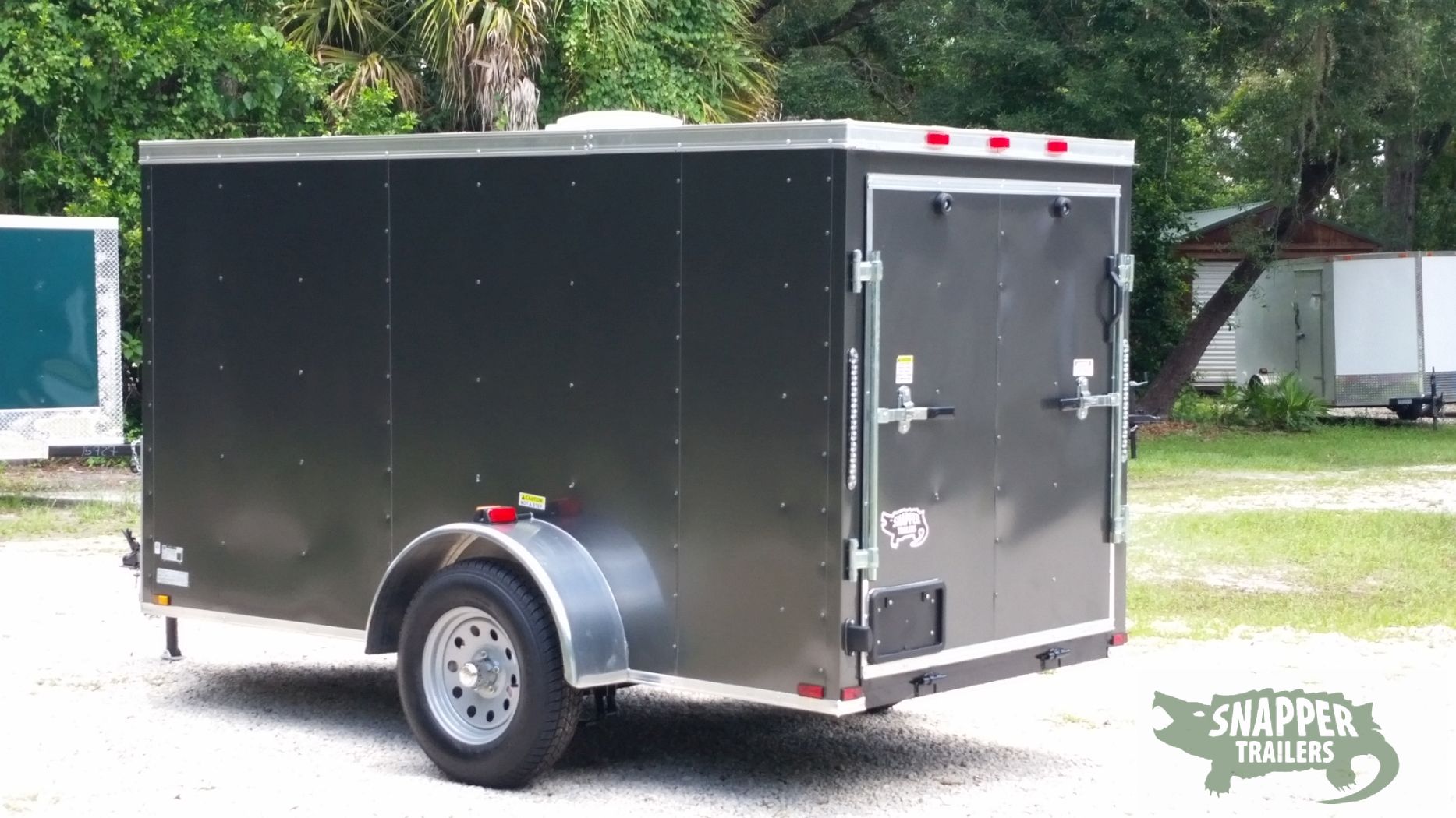 Quality Cargo 5x10 SA Trailer - Charcoal Grey, Ramp, Side Door, Roof Vent - Image 5