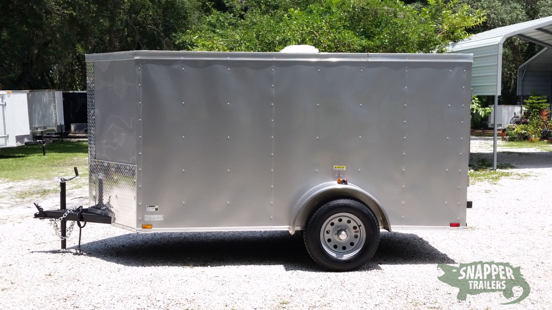 Quality Cargo 5x10 SA Trailer - Silver Frost, Ramp, Side Door, Roof Vent - Image 3