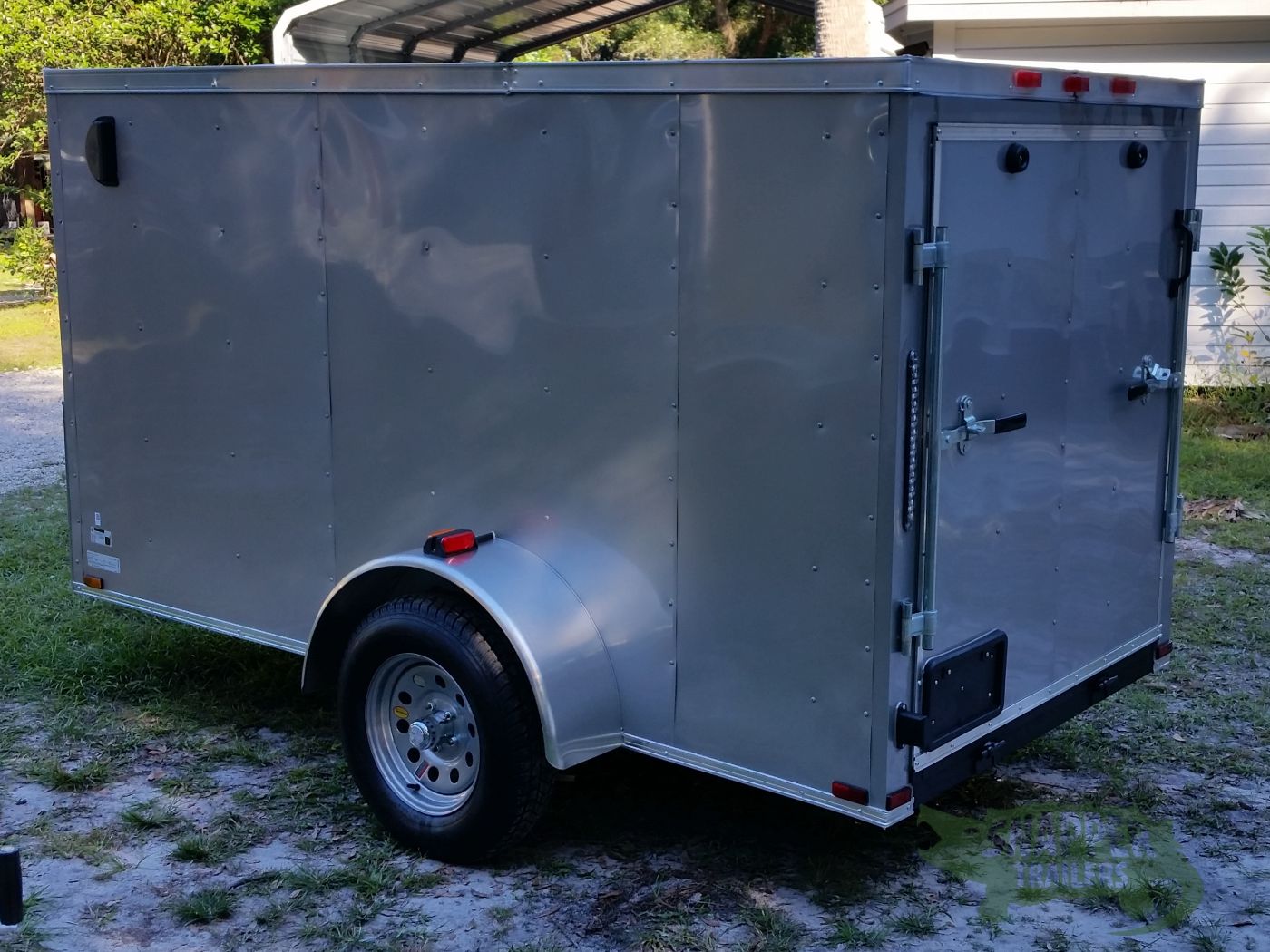 Quality Cargo 5x10 SA Trailer - Silver Frost, Ramp, Side Door, Side Vents - Image 5