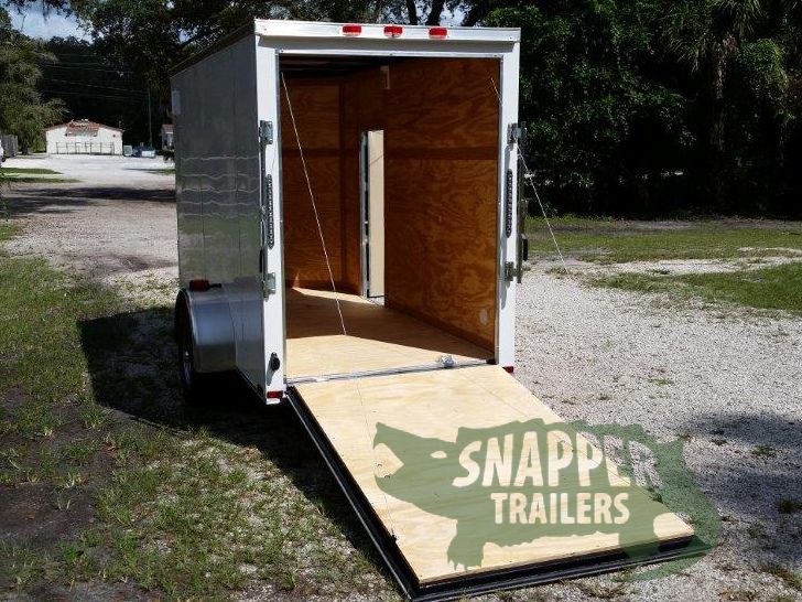 Quality Cargo 5x10 SA Trailer - White, Ramp, Side Door, Side Vents, Extra Height - Image 4