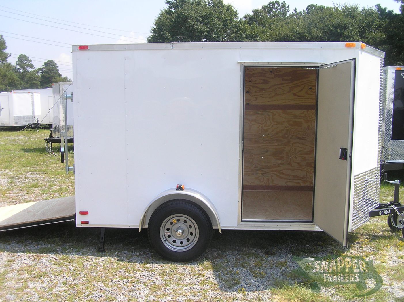 Quality Cargo 6x10 SA Trailer - White, Ramp, Side Door, Extra H, Stab Jacks - Image 10
