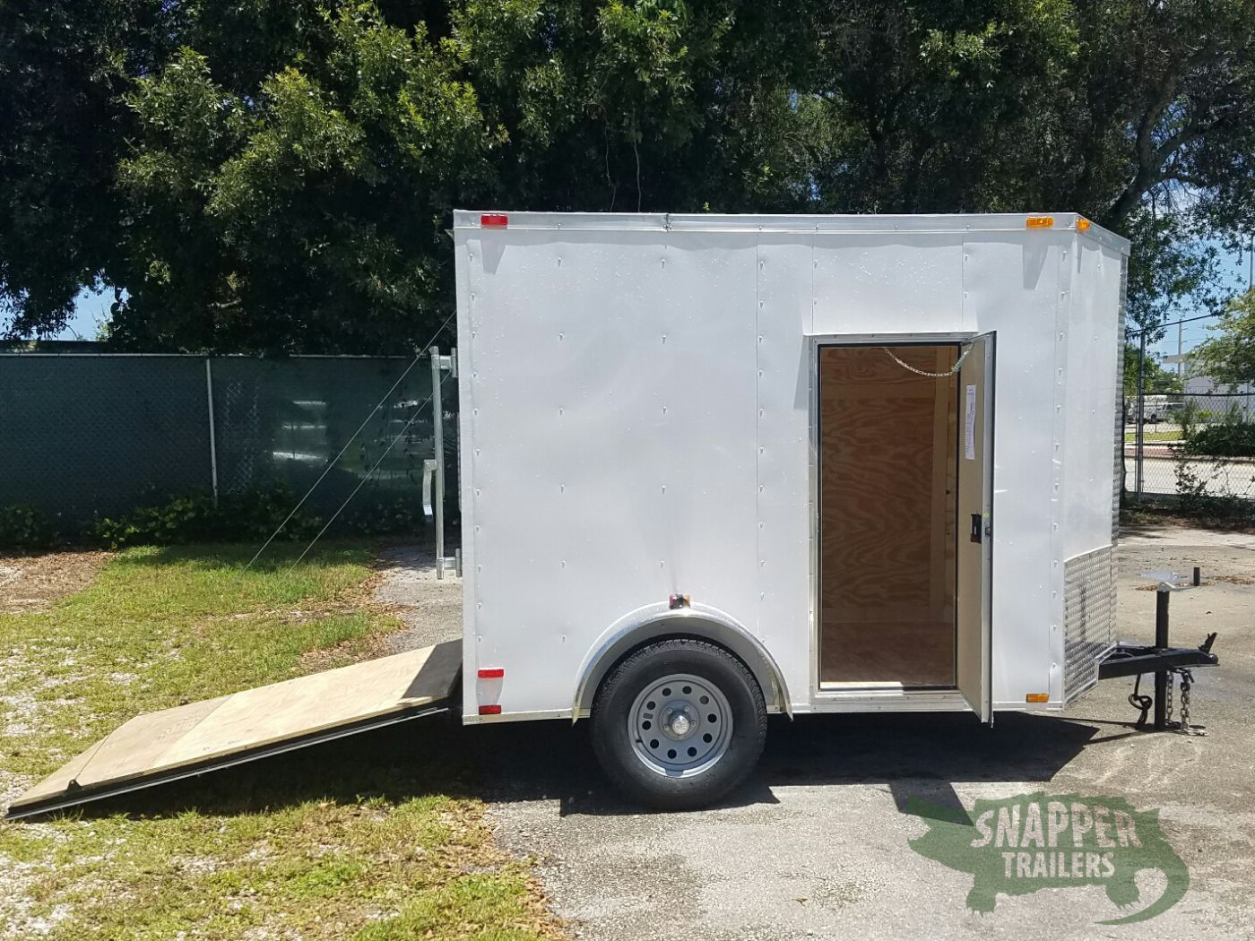 Quality Cargo 6x8 SA Trailer - White, Ramp, Side Door, Extra Height - Image 10