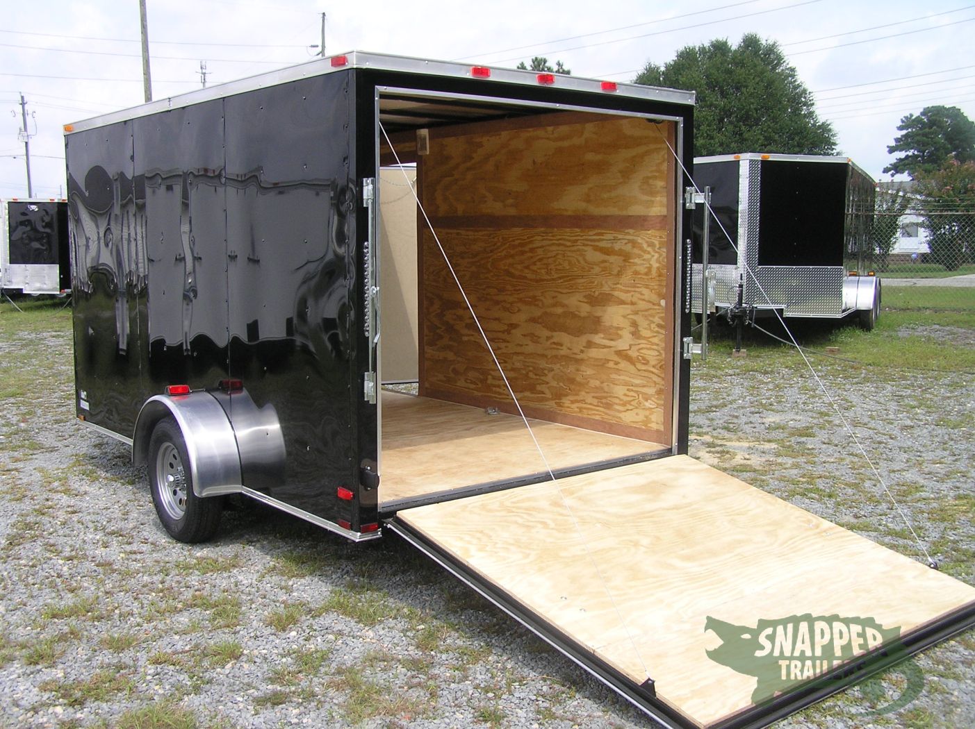 Quality Cargo 7x12 SA Trailer - Black, Ramp, Side Door, Brakes, Extra Height - Image 4