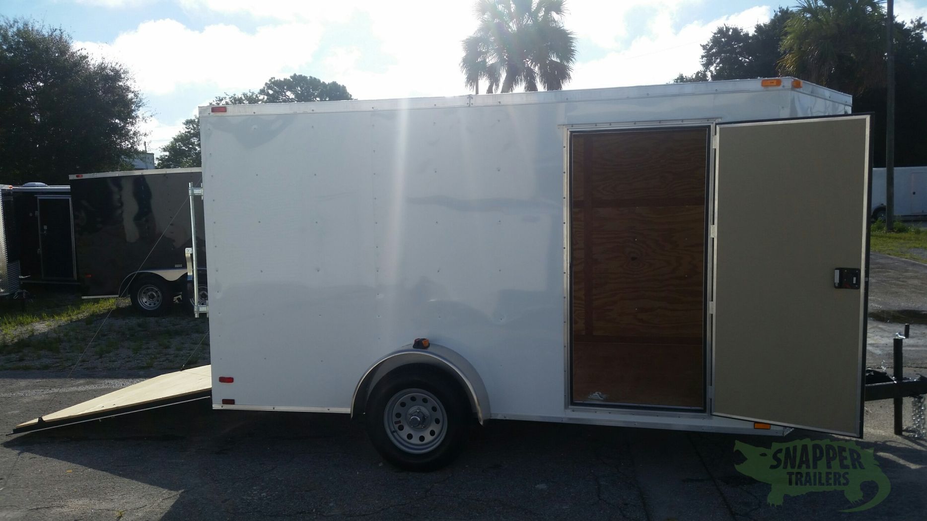 Quality Cargo 7x12 SA Trailer - White, Ramp, Side Door, Brakes, Extra Height - Image 10