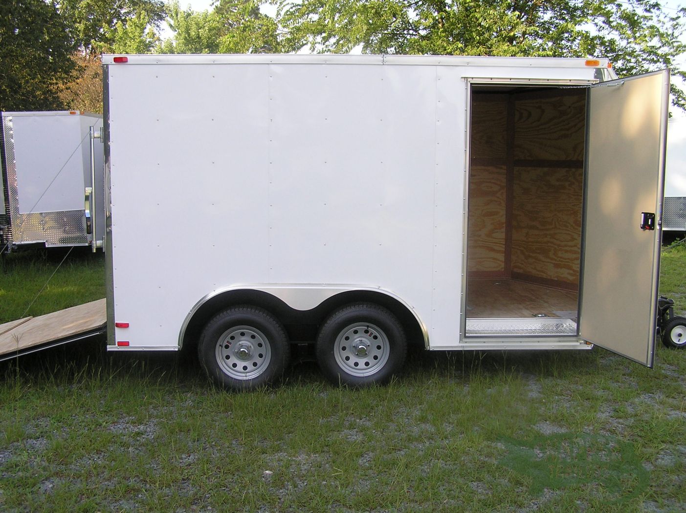 Quality Cargo 8.5x12 TA Trailer - White, Ramp, Side Door, and D-Rings - Image 10