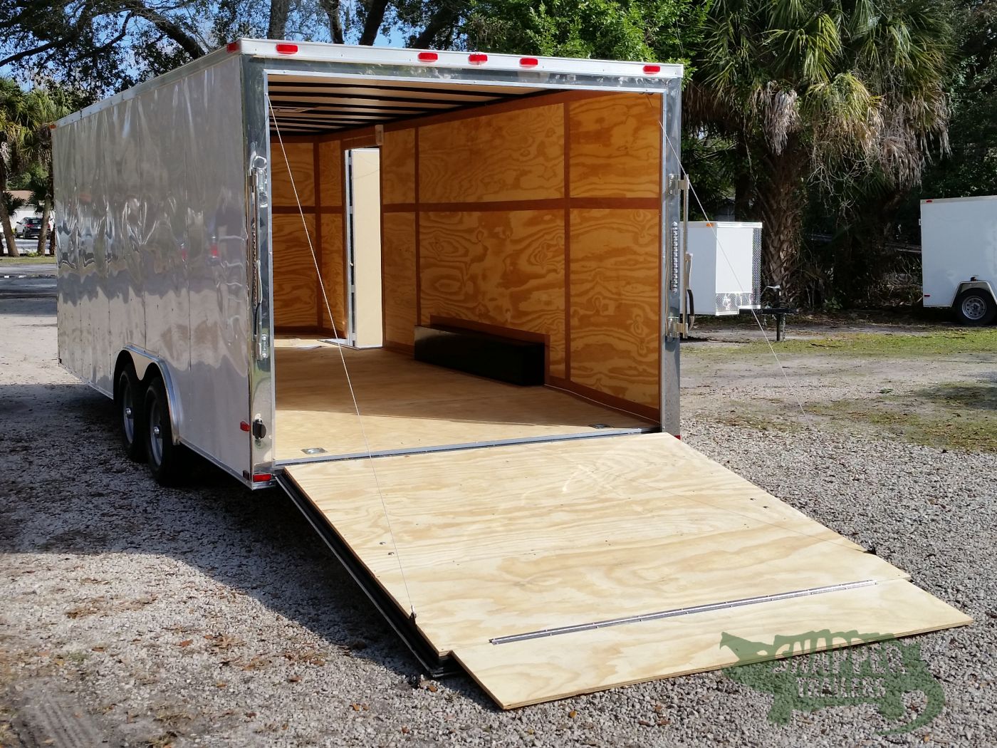 Quality Cargo 8.5x20 TA Trailer - White, Ramp, Side Door, and D-Rings - Image 4