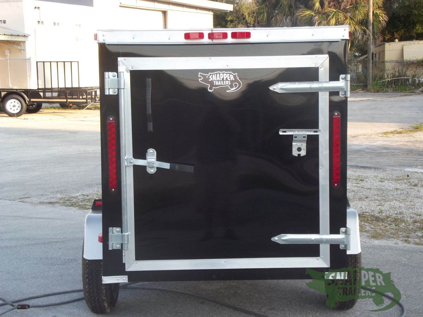 South Georgia Cargo 4x8 SA Trailer - Black, Single Door, Side Door - Image 7