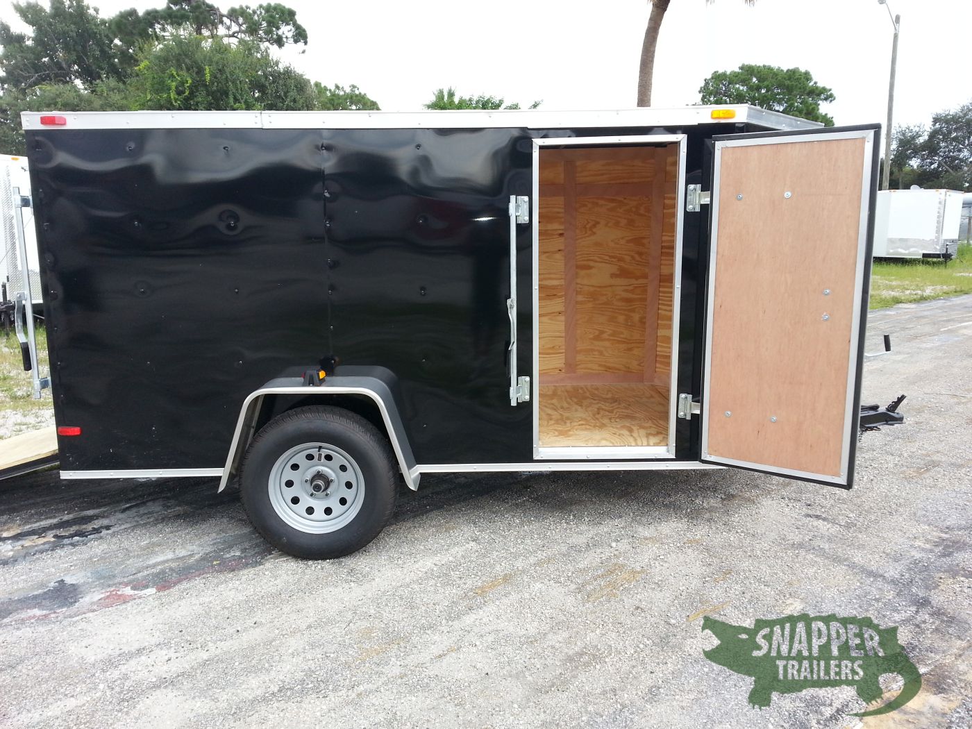 South Georgia Cargo 5x10 SA Trailer - Black, Ramp, Side Door, D-Rings - Image 9
