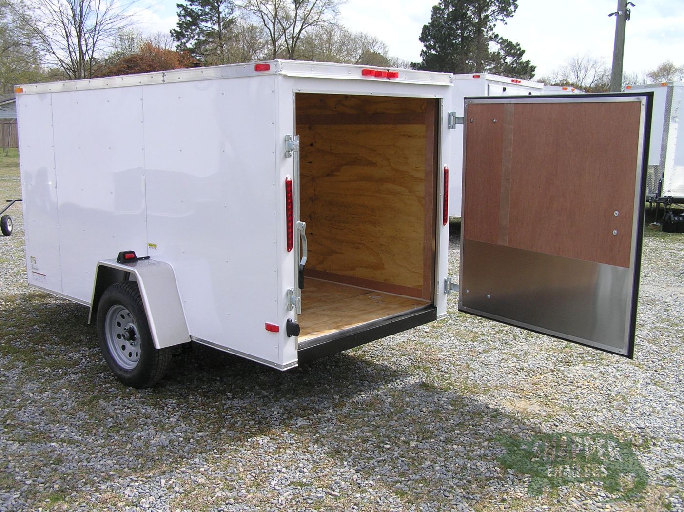 South Georgia Cargo 5x10 SA Trailer - White, Single Barn Door, Side Door - Image 4