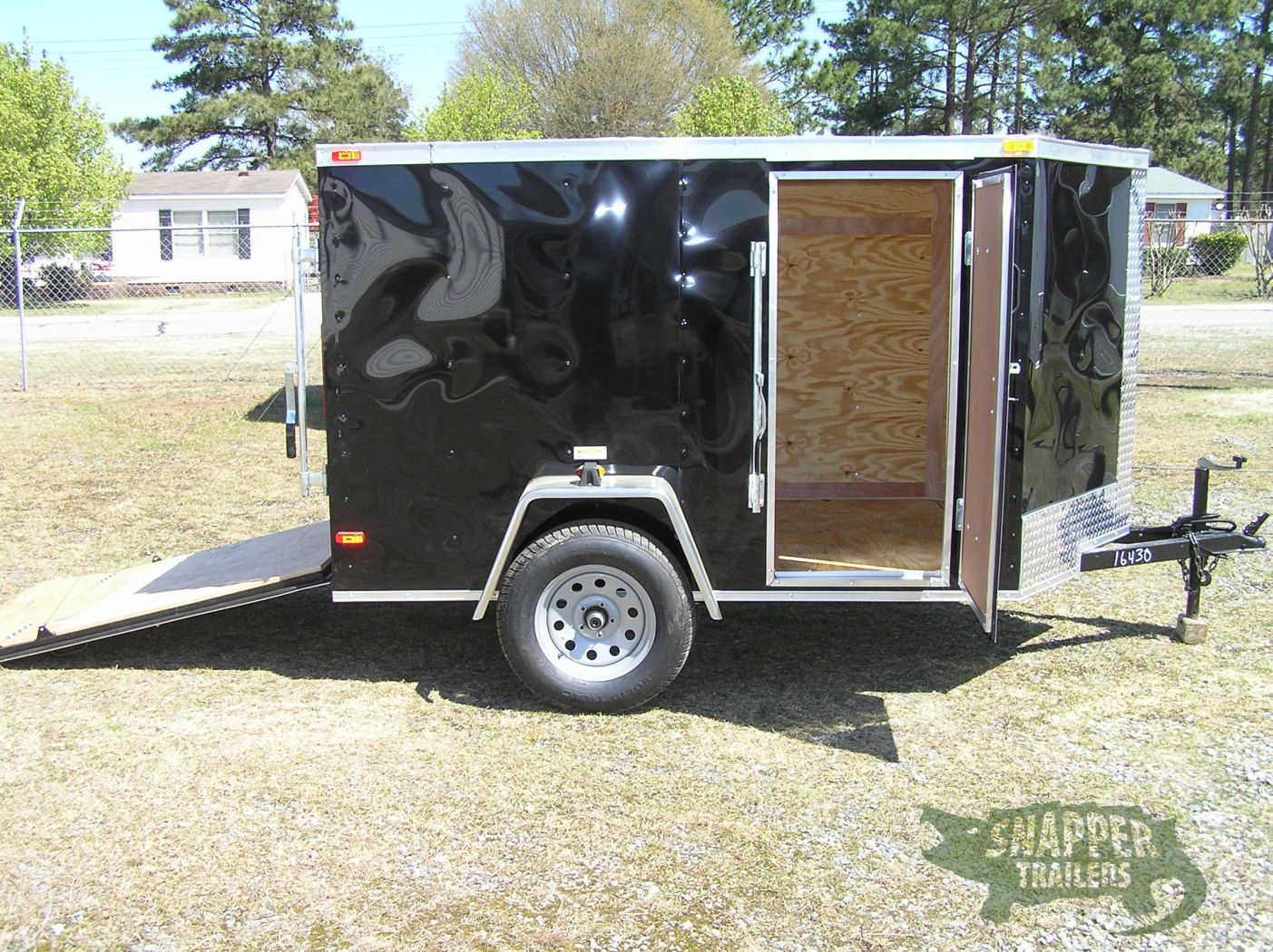 South Georgia Cargo 5x8 SA Trailer - Black, Ramp, Side Door - Image 10
