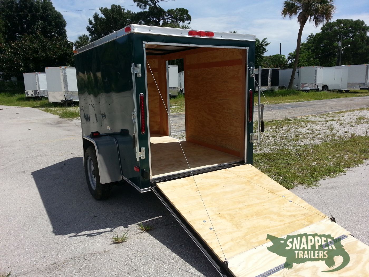 South Georgia Cargo 5x8 SA Trailer - Green, Ramp, Side Door - Image 4