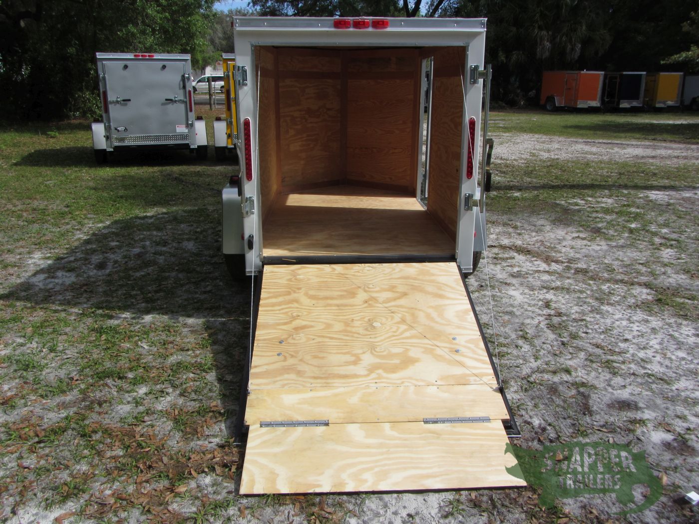 South Georgia Cargo 5x8 SA Trailer - White, Ramp, Side Door - Image 7