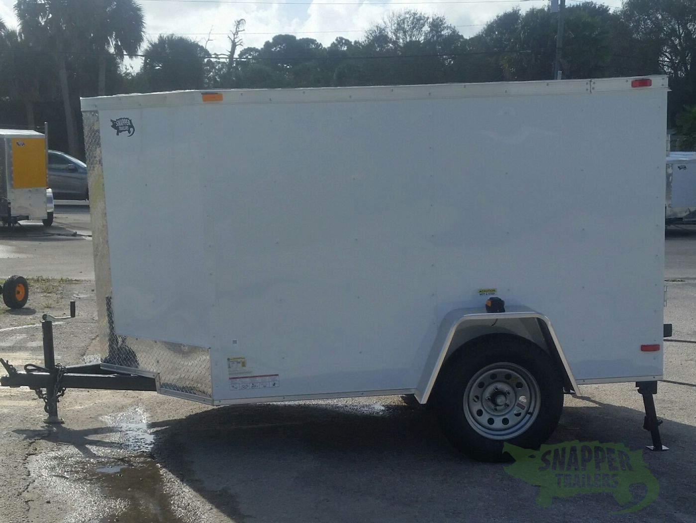 South Georgia Cargo 5x8 SA Trailer - White, Ramp, Stabilizer Jacks, D-Rings - Image 6