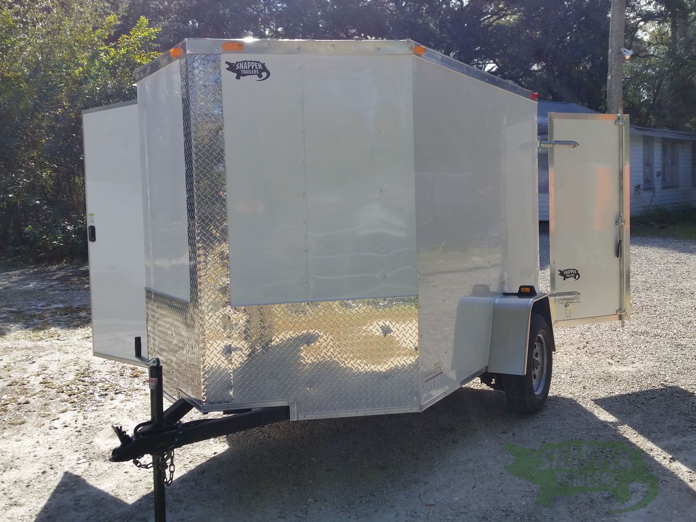 South Georgia Cargo 6x8 SA Trailer - White, Double Barn Doors, Side Door - Image 2