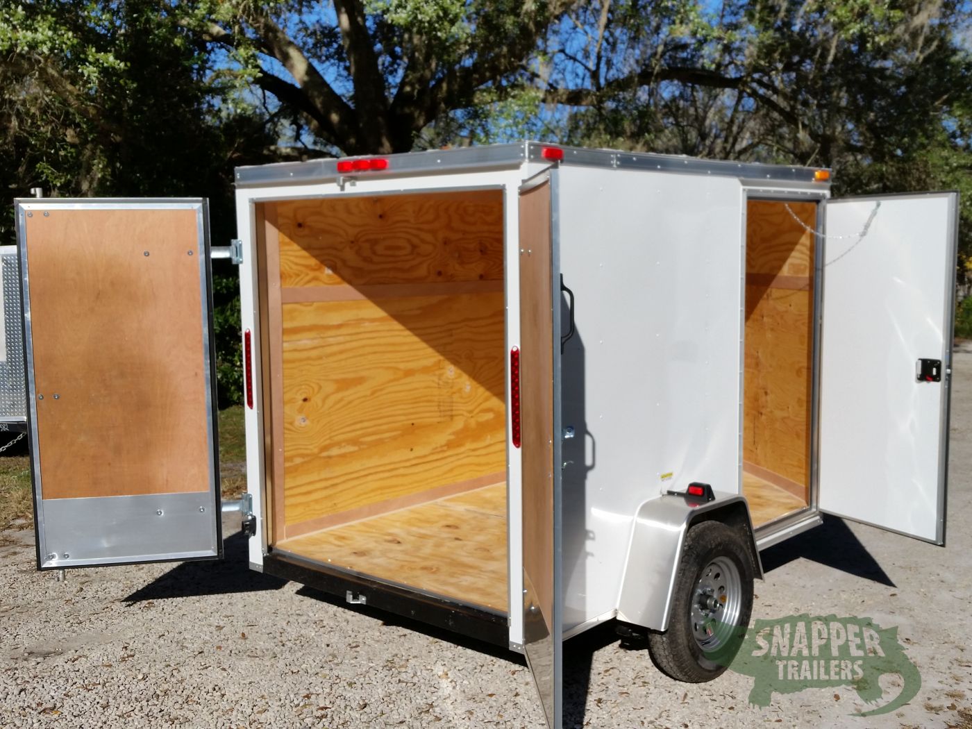 South Georgia Cargo 6x8 SA Trailer - White, Double Barn Doors, Side Door - Image 10