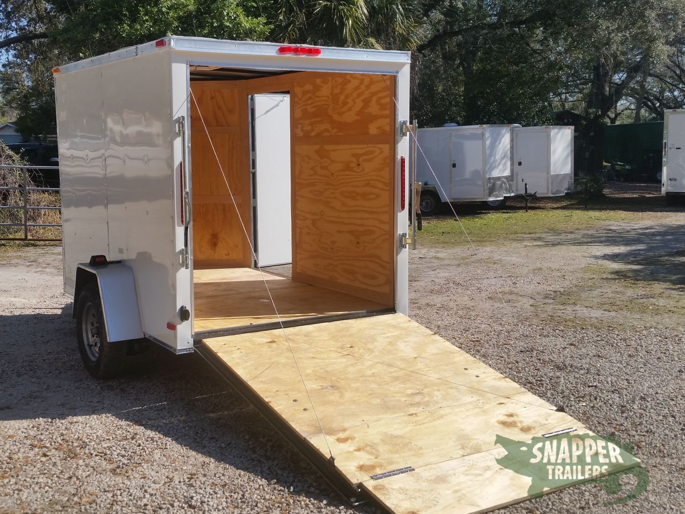 South Georgia Cargo 6x8 SA Trailer - White, Ramp, Side Door - Image 5