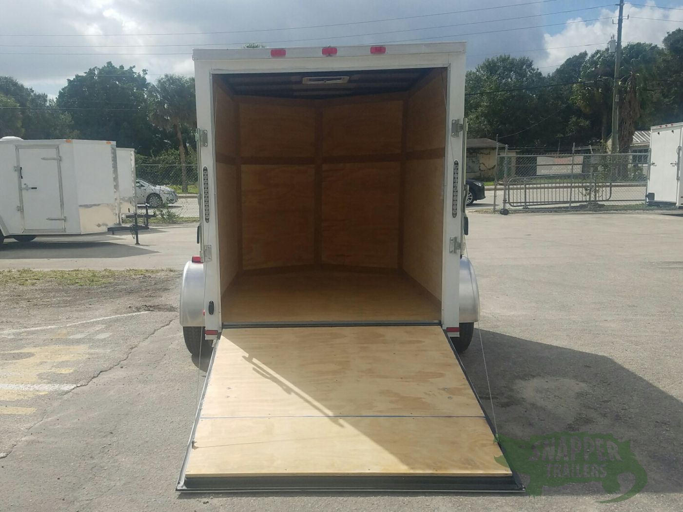 Quality Cargo 6x8 SA Trailer - White, Ramp, Extra Height - Image 6
