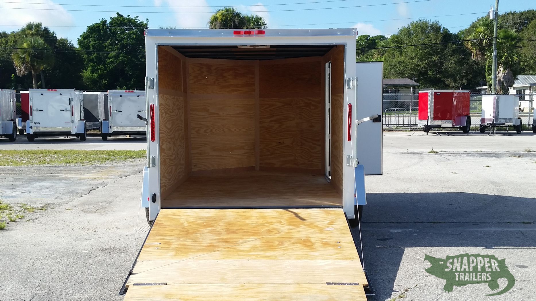 South Georgia Cargo 7x10 SA Trailer - White, Ramp, Side Door - Image 6