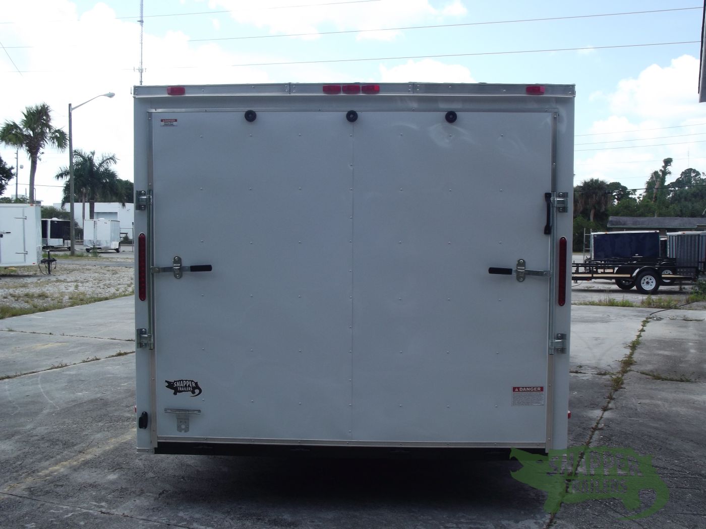 South Georgia Cargo 8.5x22 TA Trailer - White, Ramp, Side Door, 5K Axles - Image 7