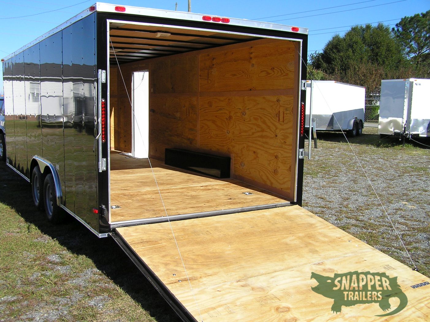 South Georgia Cargo 8.5x20 TA Trailer - Black, Ramp, Side Door - Image 4