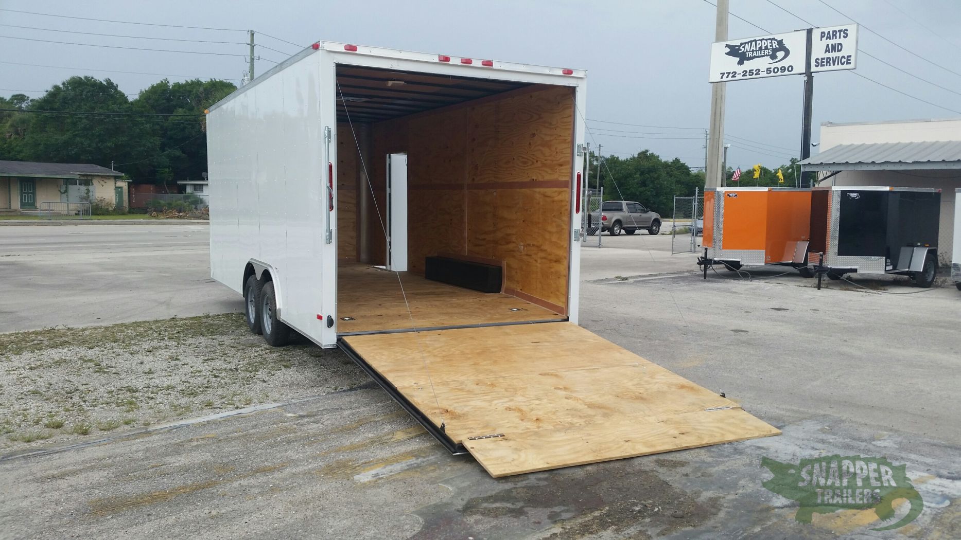 South Georgia Cargo Custom 8.5x20 TA Trailer - White, Ramp, Side Door, Extra Height, Flat Front - Image 4