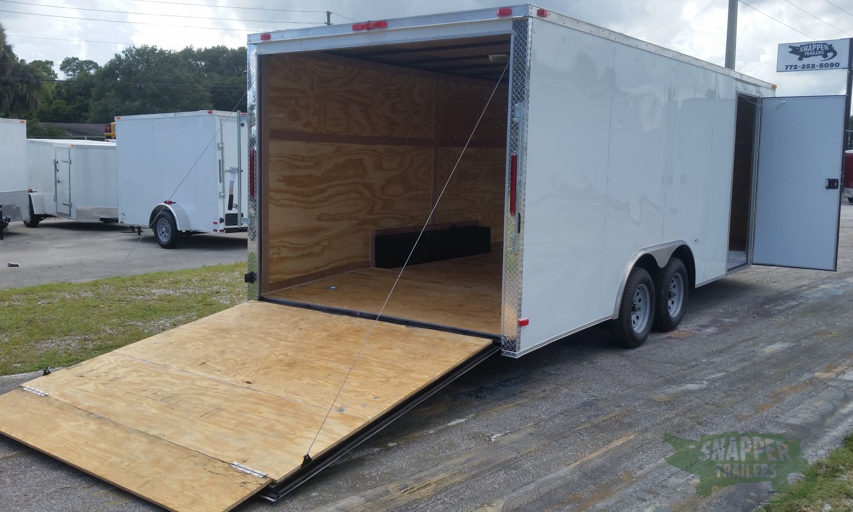 South Georgia Cargo 8.5x20 TA Trailer - White, Ramp, Side Door - Image 8