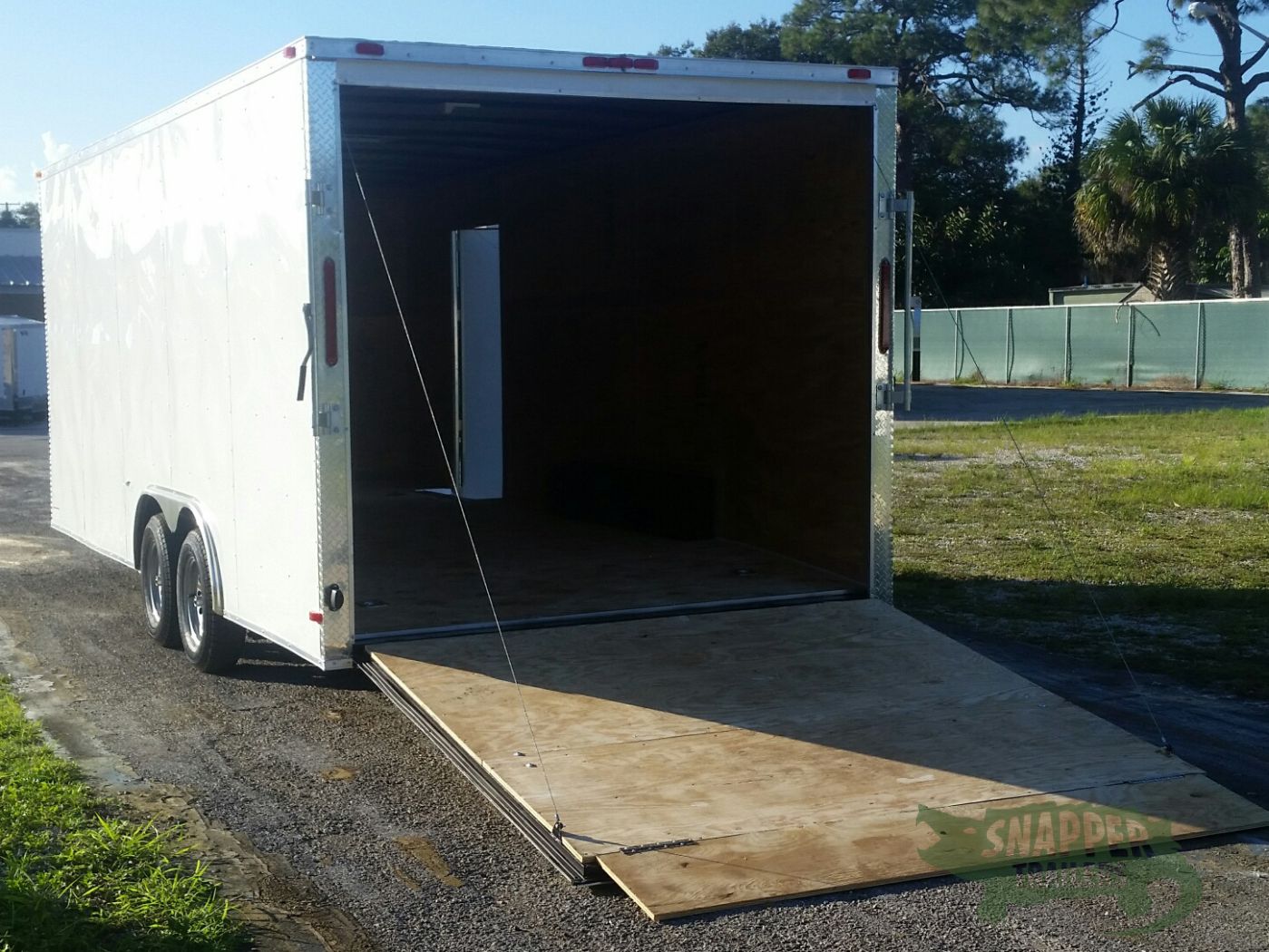 South Georgia Cargo 8.5x20 TA Trailer - White, Ramp, Side Door, Extra Height - Image 4