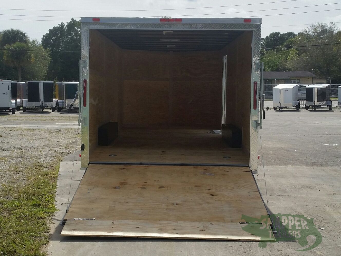South Georgia Cargo 8.5x20 TA Trailer - Silver Frost, Ramp, Side Door, 5K Axles - Image 5