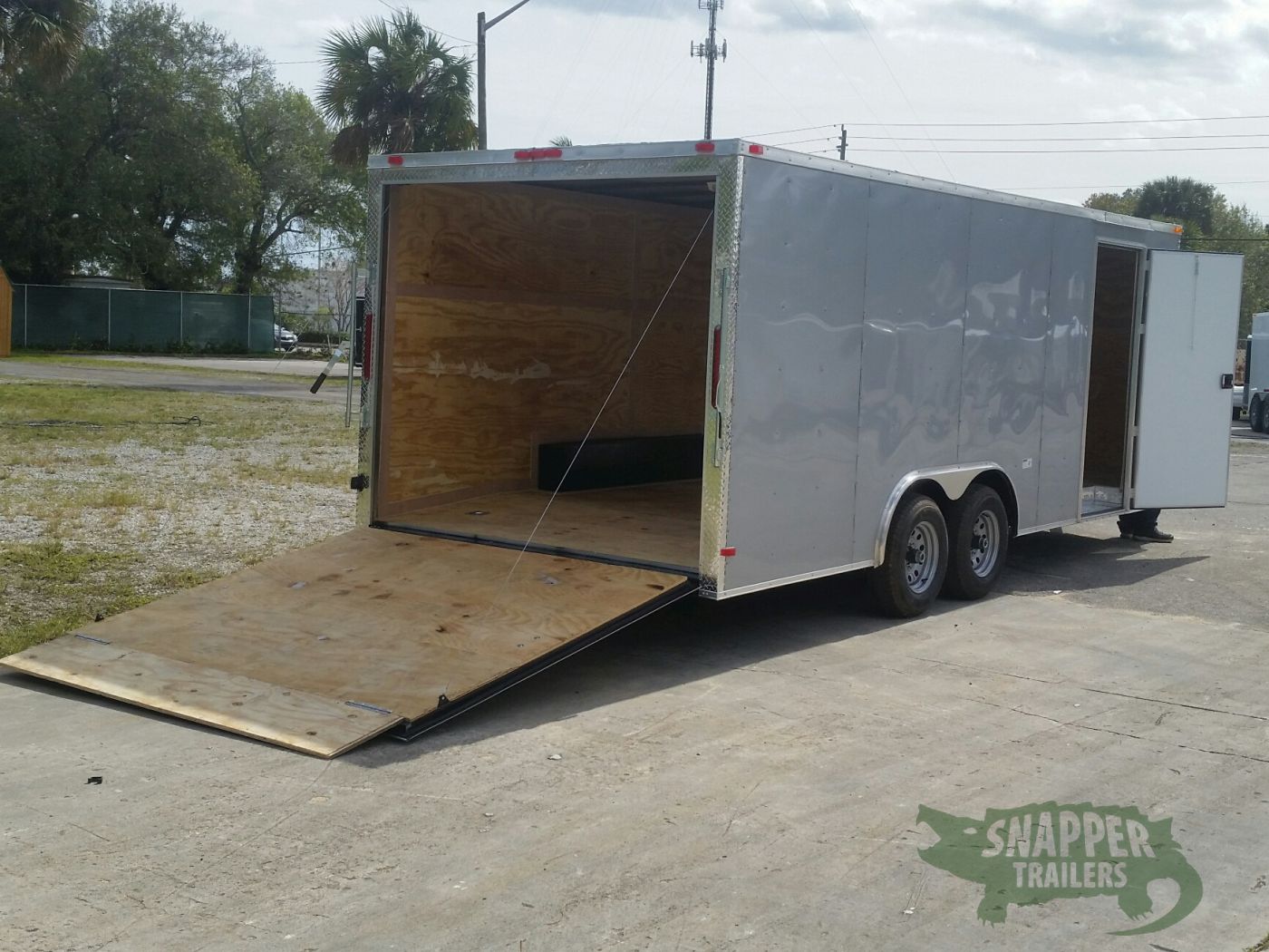 South Georgia Cargo 8.5x20 TA Trailer - Silver Frost, Ramp, Side Door, 5K Axles - Image 6