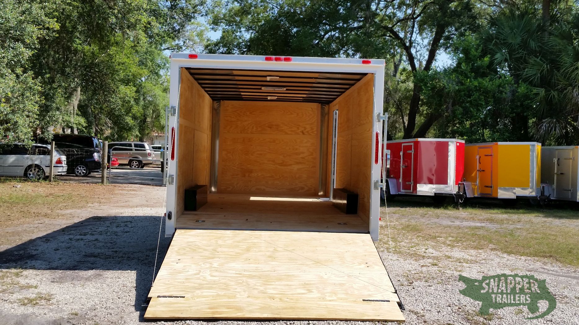 South Georgia Cargo 8.5x20 TA Trailer - White, Ramp, Side Door, 5K Axles, Flat Front - Image 6