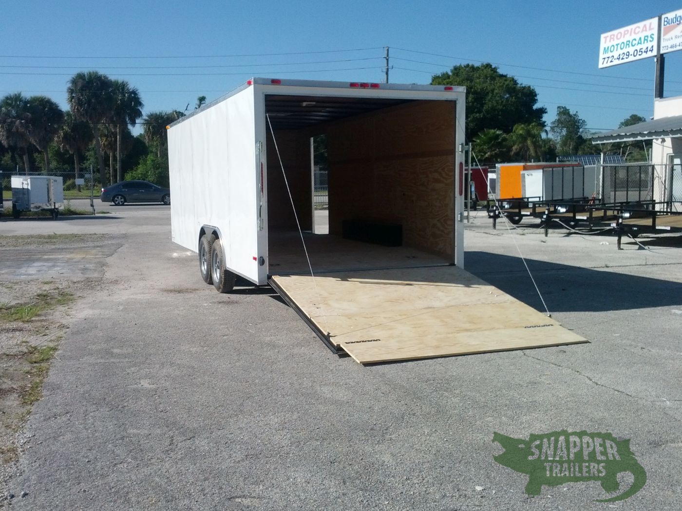 South Georgia Cargo 8.5x20 TA Trailer - White, Ramp, Side Door, 5K Axles - Image 4