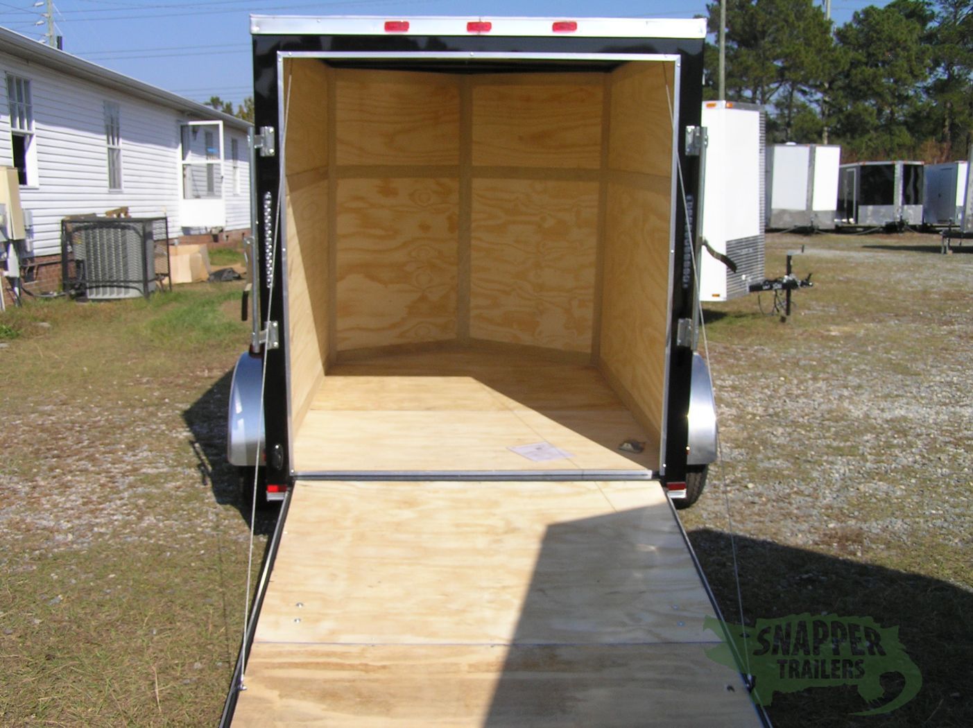 Quality Cargo 6x8 SA Trailer - Black, Ramp, Extra Height - Image 6