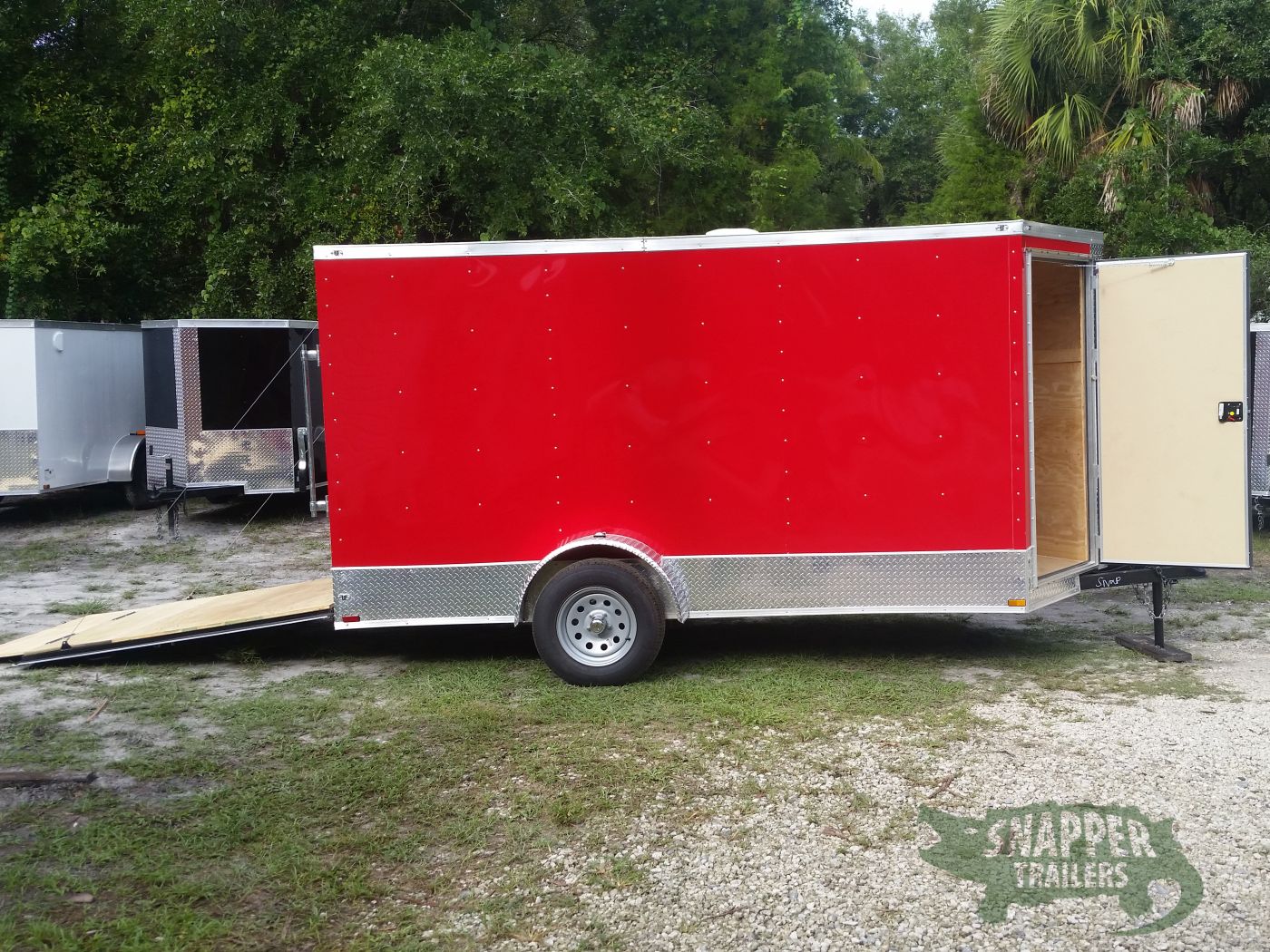 Quality Cargo 6x12 SA Trailer - Red, Ramp, Extra Height, Door in V-Nose - Image 11