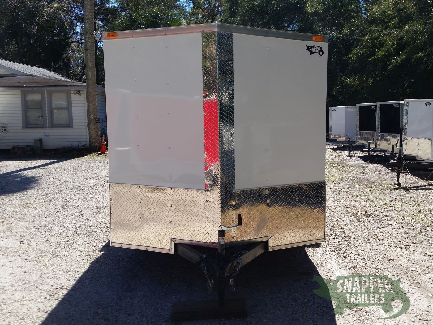 Quality Cargo 7x10 SA Trailer - White, Barn Doors, Side Door, Extra Height, Electric Brakes - Image 17