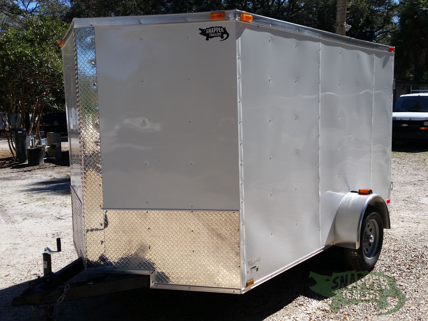 Quality Cargo 7x10 SA Trailer - White, Barn Doors, Side Door, Extra Height, Electric Brakes - Image 3