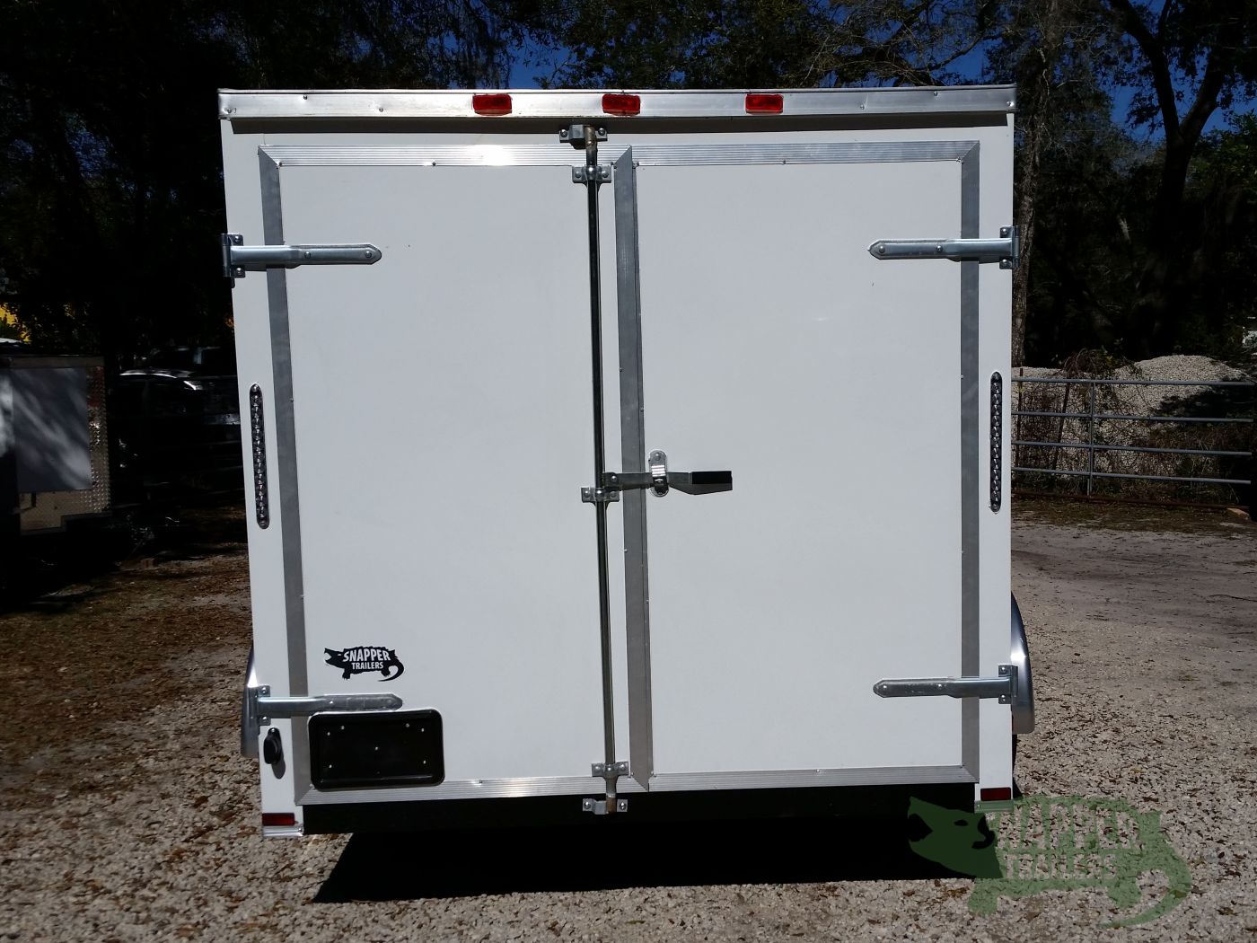 Quality Cargo 7x10 SA Trailer - White, Barn Doors, Side Door, Extra Height, Electric Brakes - Image 9
