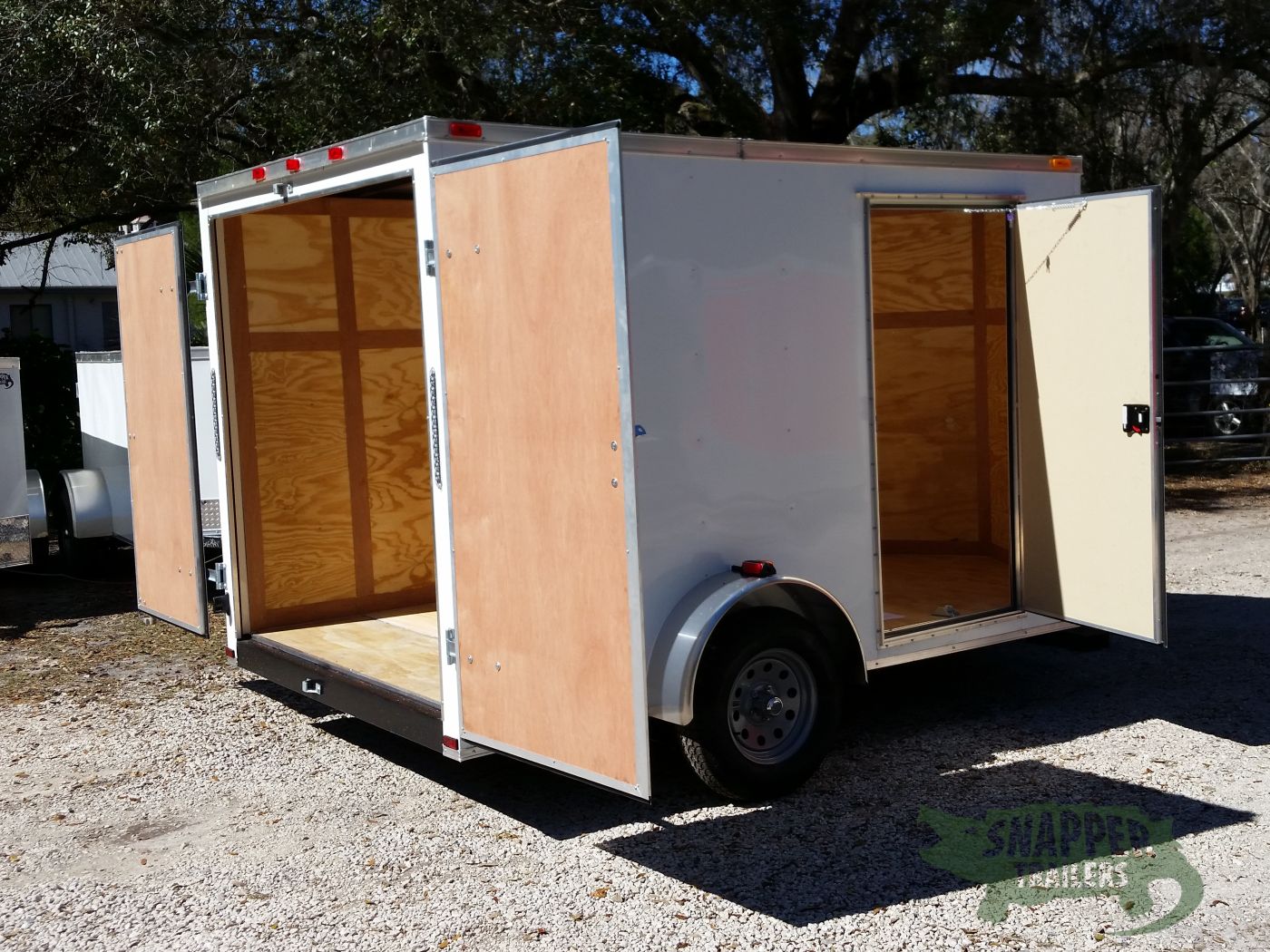 Quality Cargo 7x10 SA Trailer - White, Barn Doors, Side Door, Extra Height, Electric Brakes - Image 10