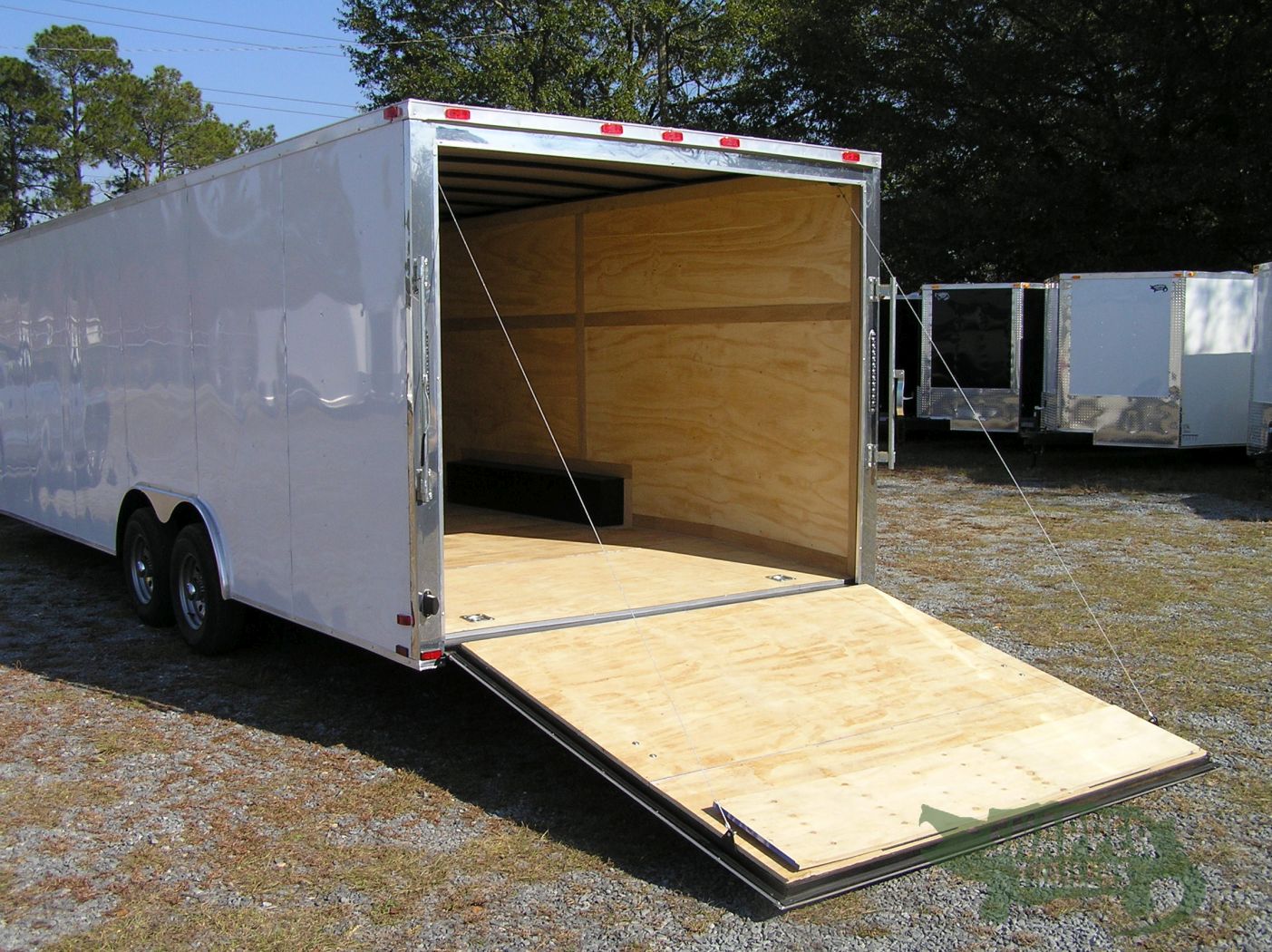 Quality Cargo 8.5x24 TA Trailer - White, Ramp, Side Door, D-Rings, 5K Axles, and Radials - Image 4