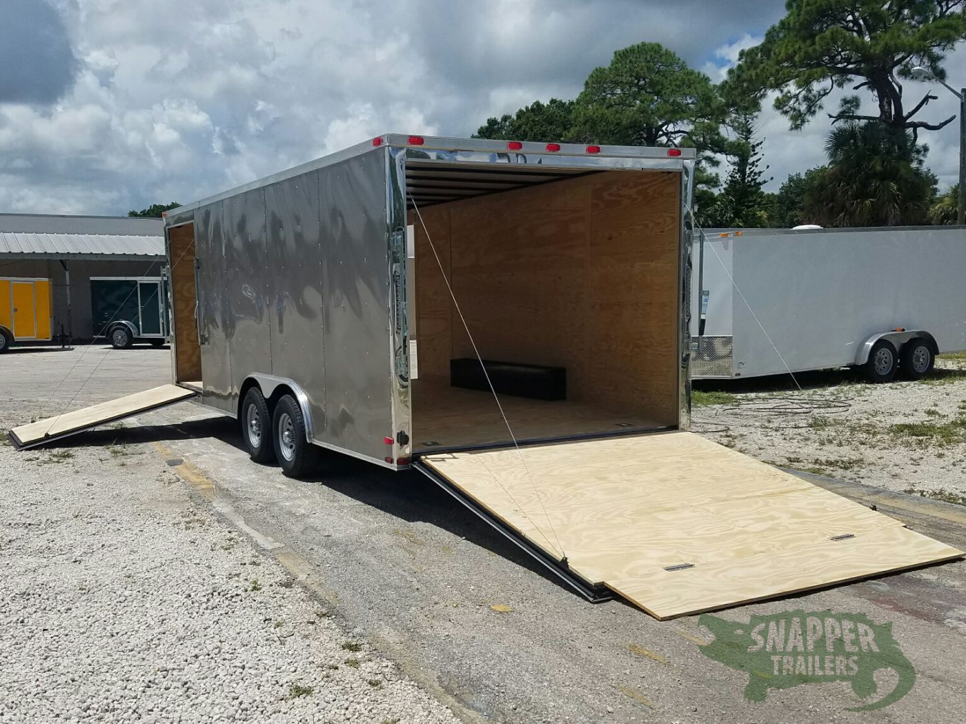 Quality Cargo 8.5x20 TA Trailer - Pewter, Ramp, Side Door, D-Rings, 5K Axles, Radials, Side Ramp - Image 6
