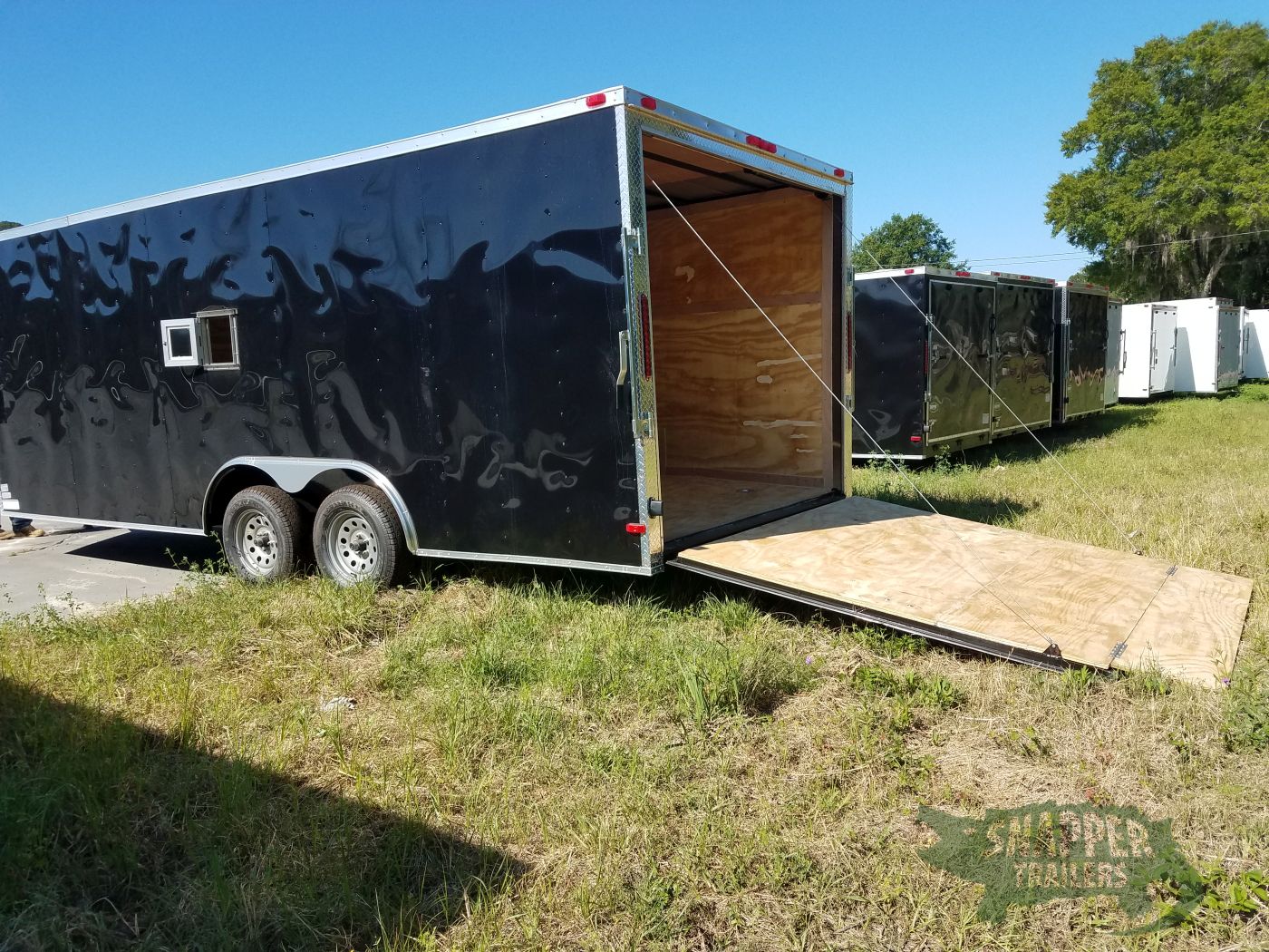 South Georgia Cargo 8.5x20 TA Trailer - Black, Ramp, Side Door, Bias Tires, Ramp in V-Nose, Access Door - Image 4