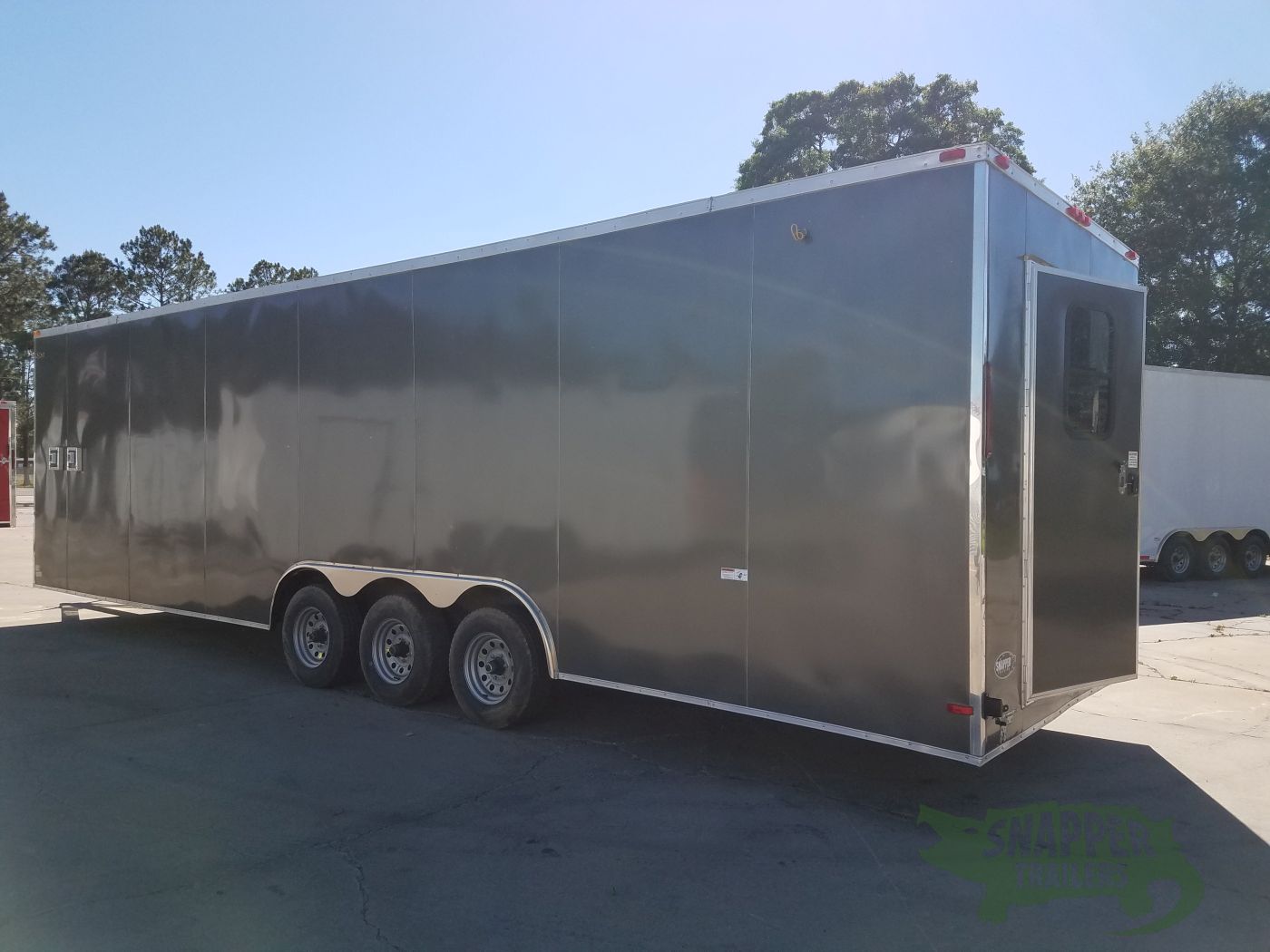 South Georgia Cargo 8.5x30 TTA Trailer - Charcoal, Triple 5K Axle, Concession, Heavy Electrical, Options - Image 4