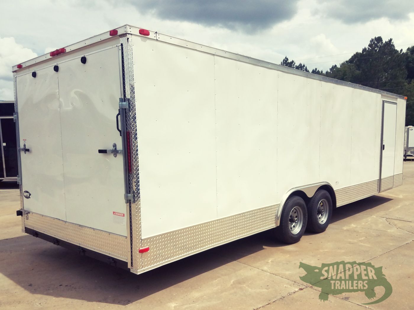 South Georgia Cargo 8.5x26 TA Trailer - White, Ramp, Side Door, Extra Roof Vent, ATP Wrap - Image 6