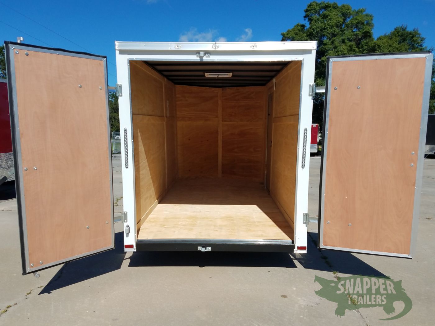 Quality Cargo 6x12 SA Trailer - White, Double Doors, Side Door, Extra Height, Side Vents - Image 5
